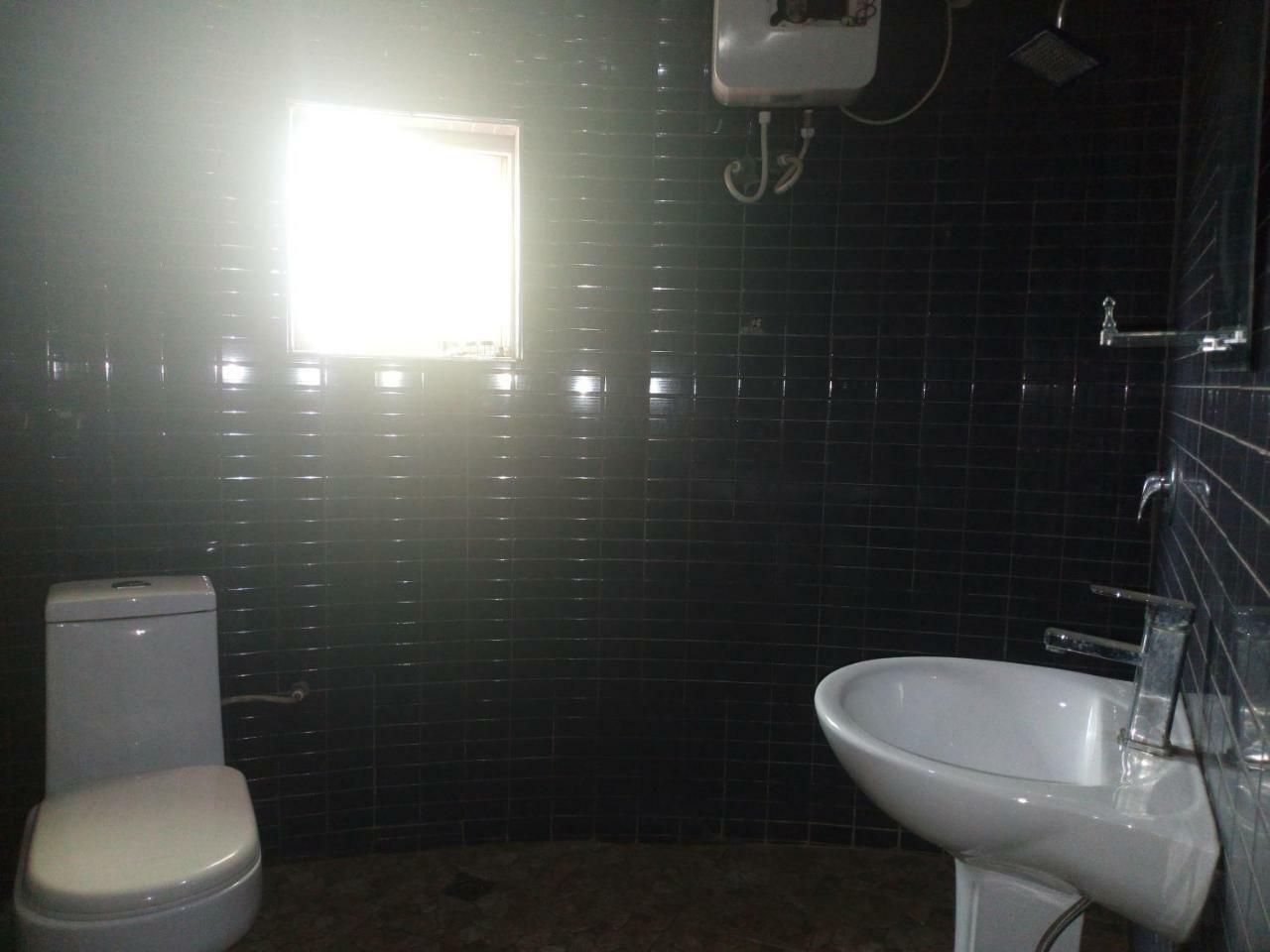 فندق وأجنحة فلامينجو Festac Town المظهر الخارجي الصورة